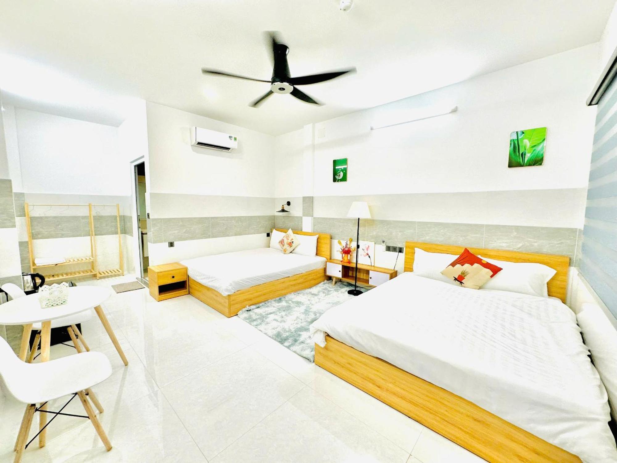 Aloha Saigon Premium Hostel By Local Travel Experts - Newly Opened, Less-Touristy Location, Spacious Rooms, Glass Shower Bathroom, Free Breakfast & Walking Tour Хошимин Экстерьер фото