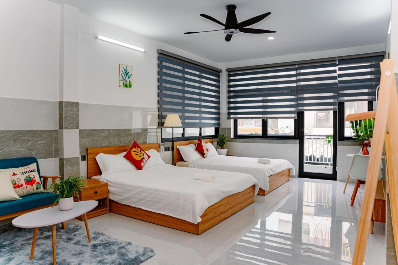 Aloha Saigon Premium Hostel By Local Travel Experts - Newly Opened, Less-Touristy Location, Spacious Rooms, Glass Shower Bathroom, Free Breakfast & Walking Tour Хошимин Экстерьер фото