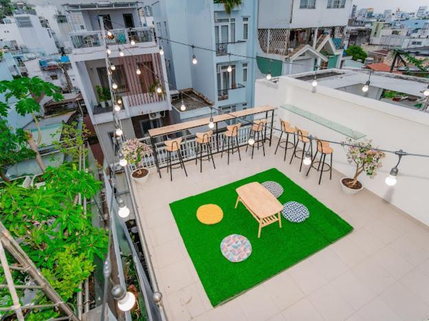 Aloha Saigon Premium Hostel By Local Travel Experts - Newly Opened, Less-Touristy Location, Spacious Rooms, Glass Shower Bathroom, Free Breakfast & Walking Tour Хошимин Экстерьер фото